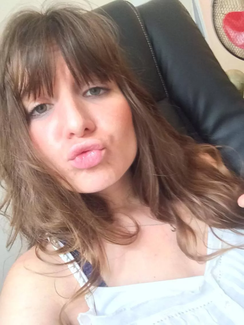 Would you cum on my face ?