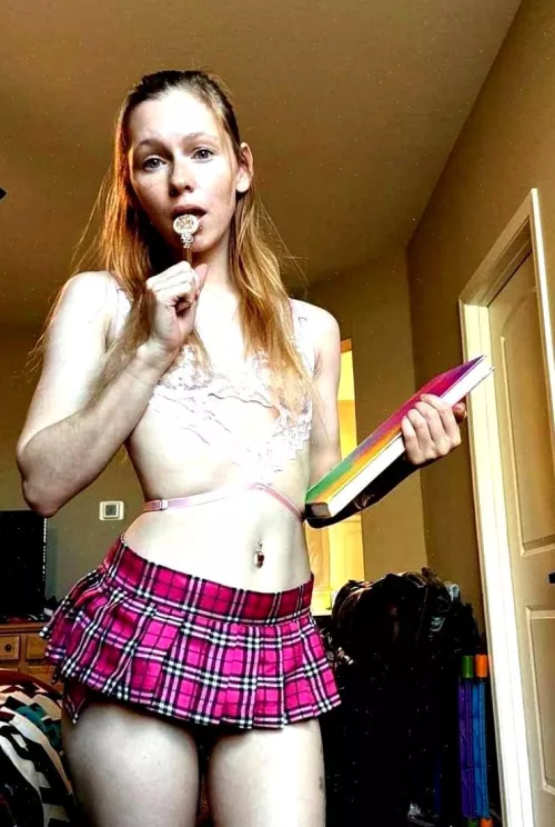 Would you leave handprints on my skin?!✨🩵