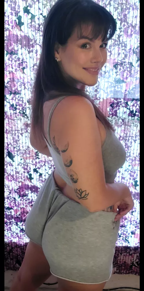 Would you still like to see my 39yo milf bod?