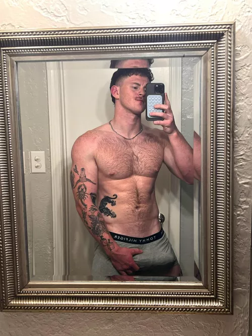 (26M) Tommy hilfiger Boxers Bulge