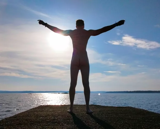 A back silhouette from a Swedish spring (m)orning 