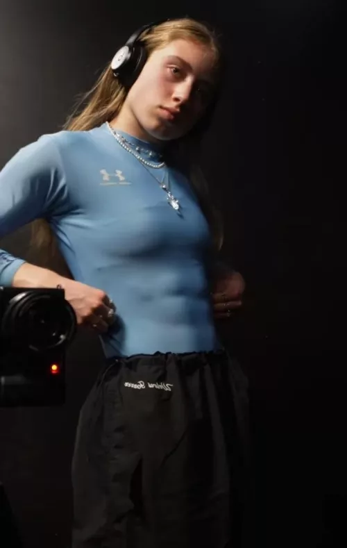 Abs Through The Shirt 
