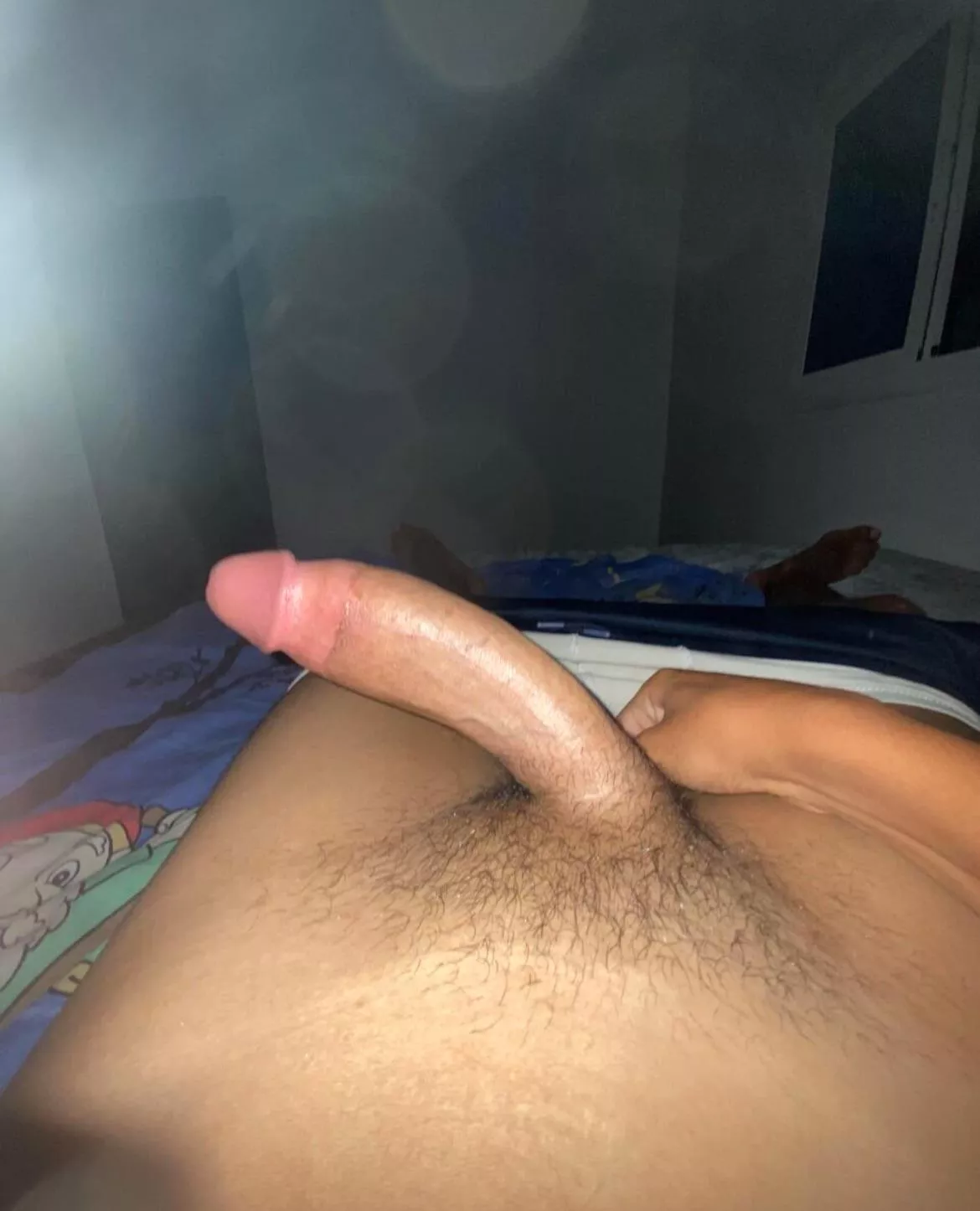 Anyone wanna help a horny 18 year old out?