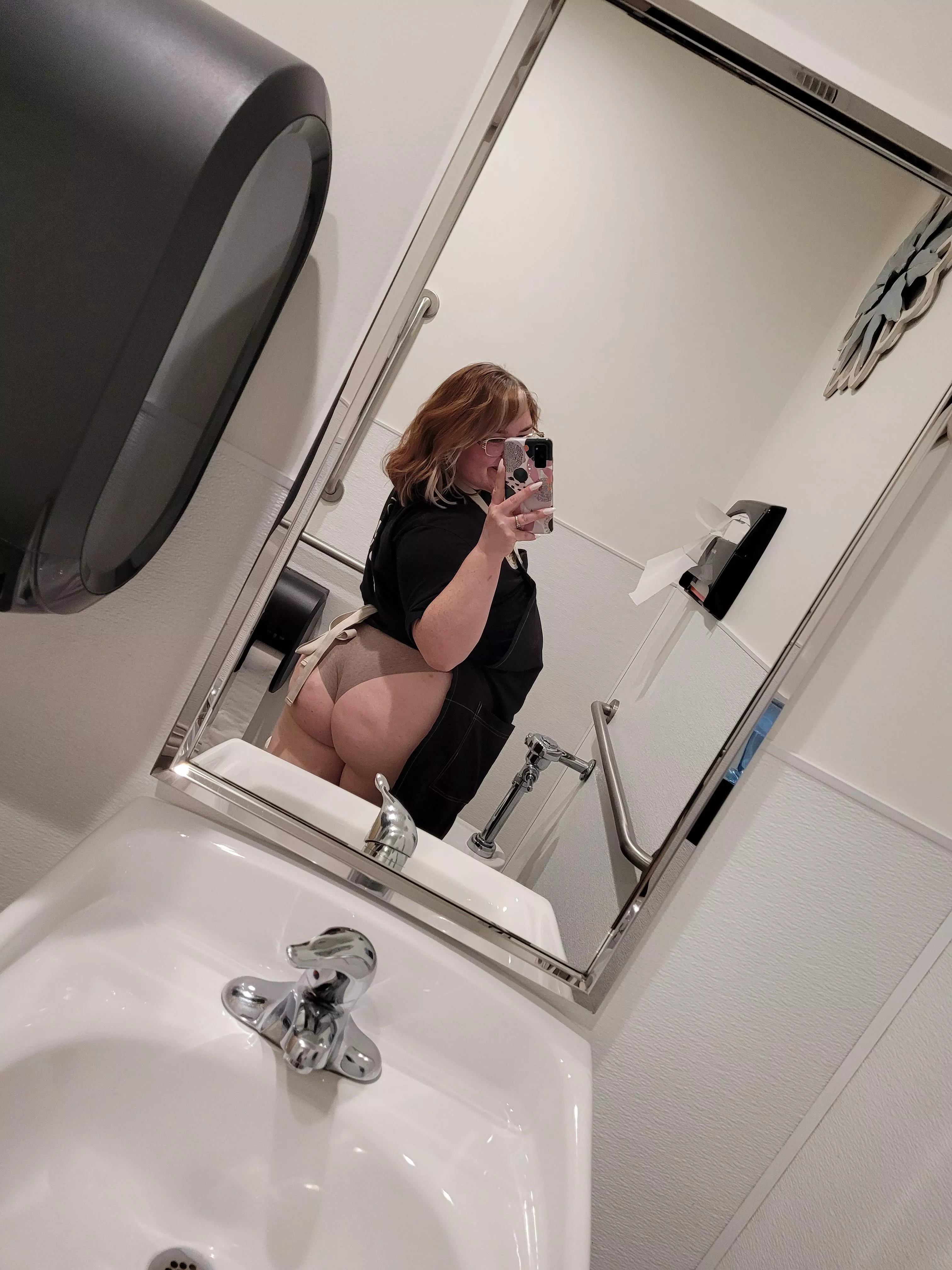 at work  bathroom  selfie 😈💦 28(F)