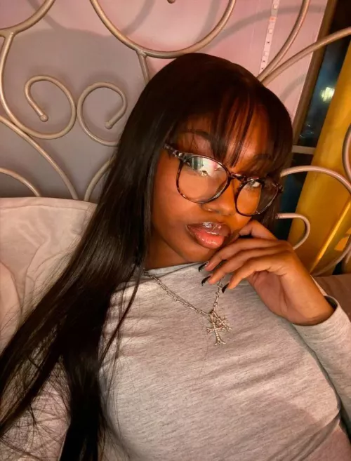 Bad to the bone, I know you can’t stop staring 🙂‍↔️