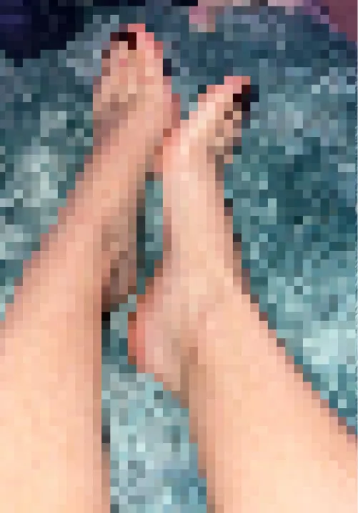 Betas don’t even get to see feet, isn’t that funny? 