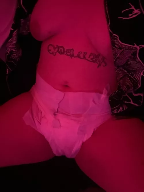 comfy for the night 🖤