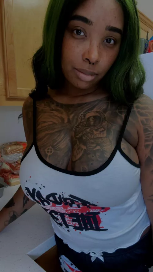 Finally found a piggie to drain! Let’s make his wallet hurt. Upvote -$1 Comment- $3. Y’all don’t be gentle! 