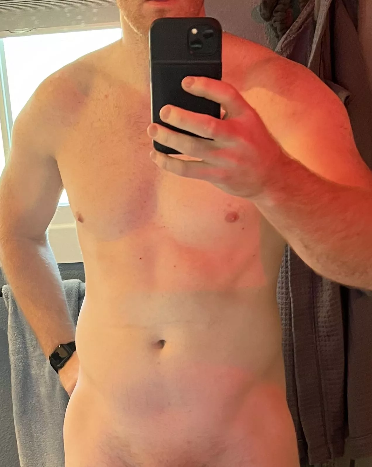 Fit 29 bi M looking for couples 
