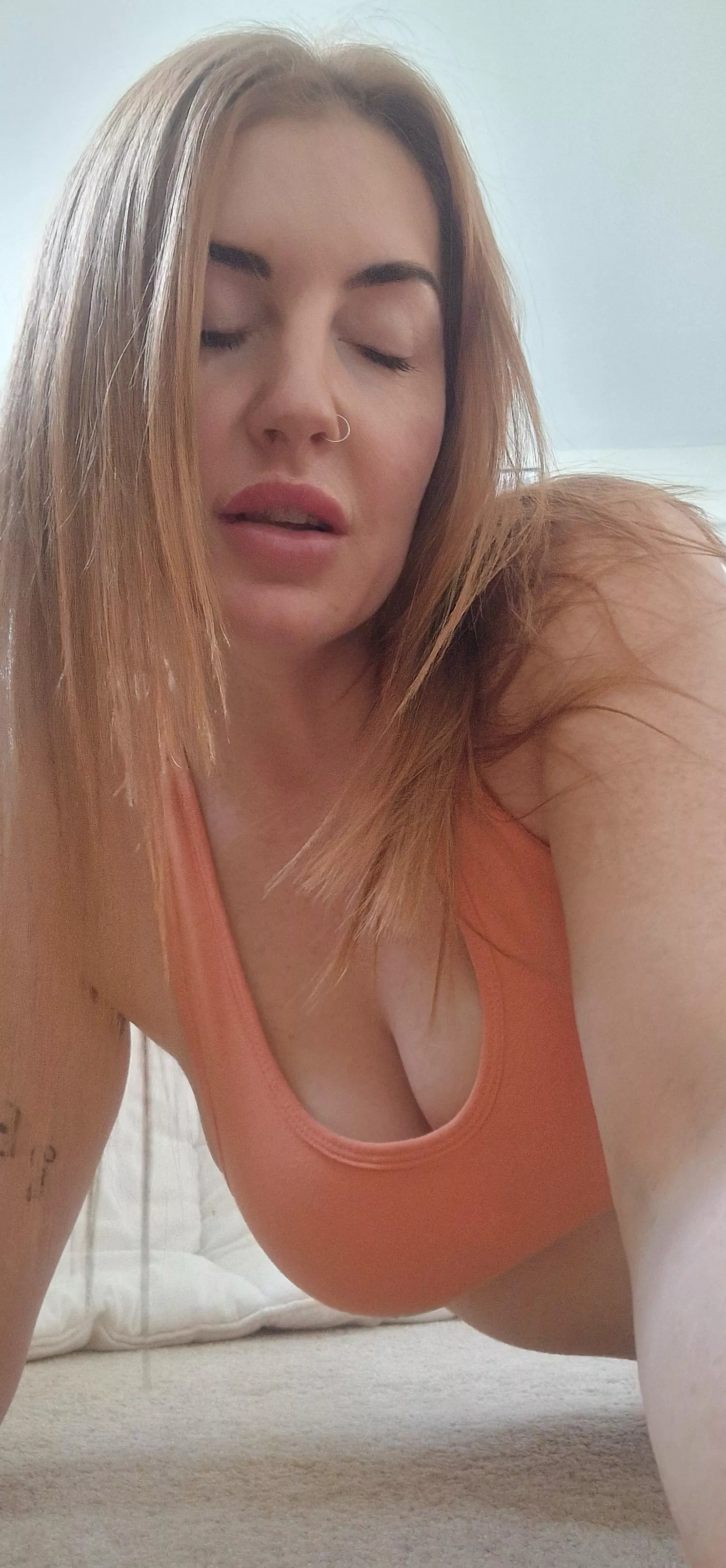 Ginger, horny, wet and wild 