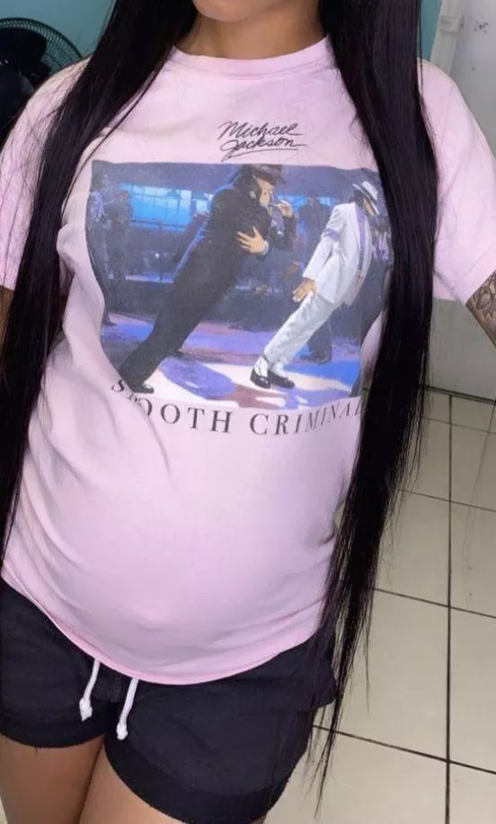 Good night, coming home. I need a daddy to pamper me. 