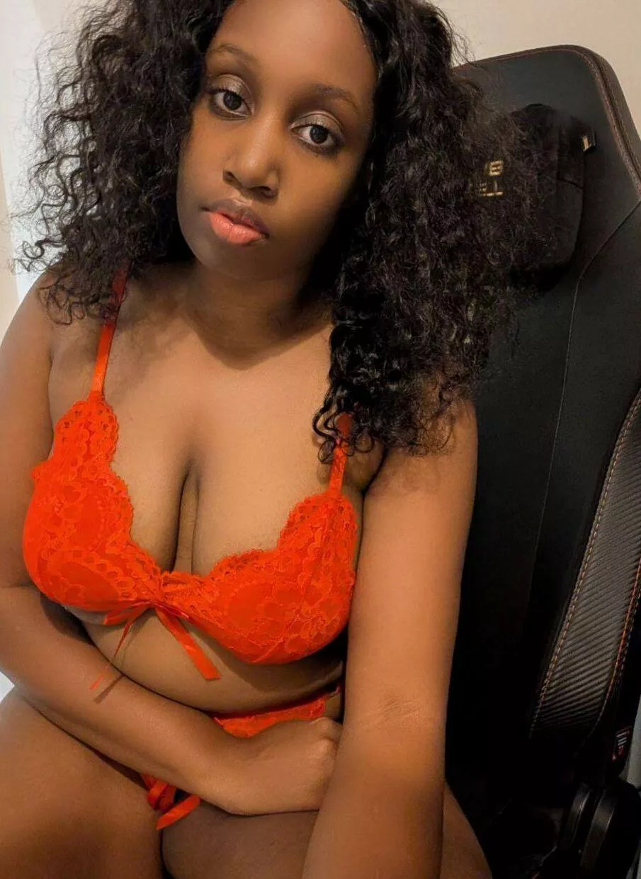 I got my milkies out for you to suck on..