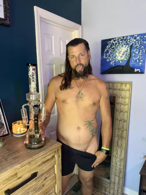 I hate 😶‍🌫️ alone, whose turn is it?