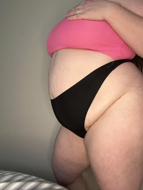 I need a good caress 🥰