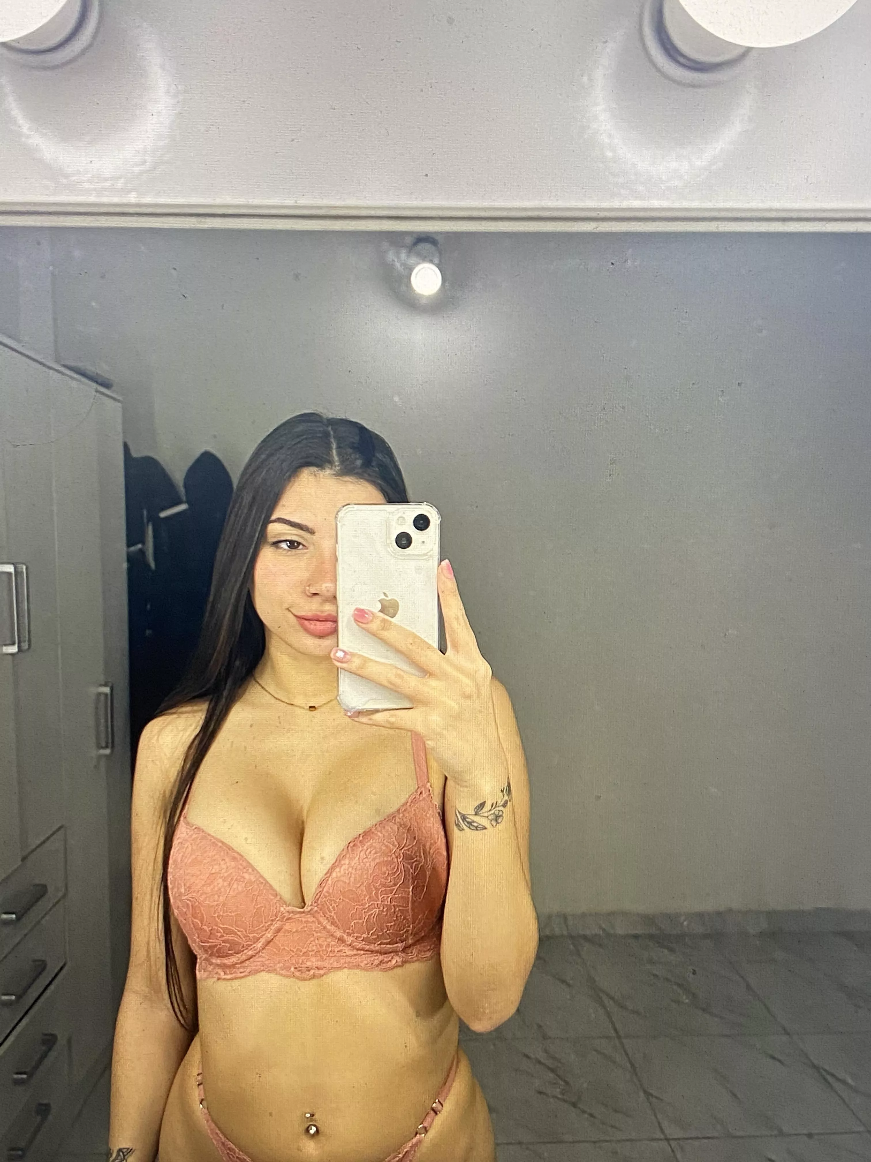 i want all your cum right now (Sydney)