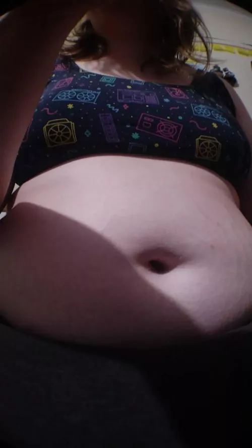 im little bloated can get navel rubbed and used