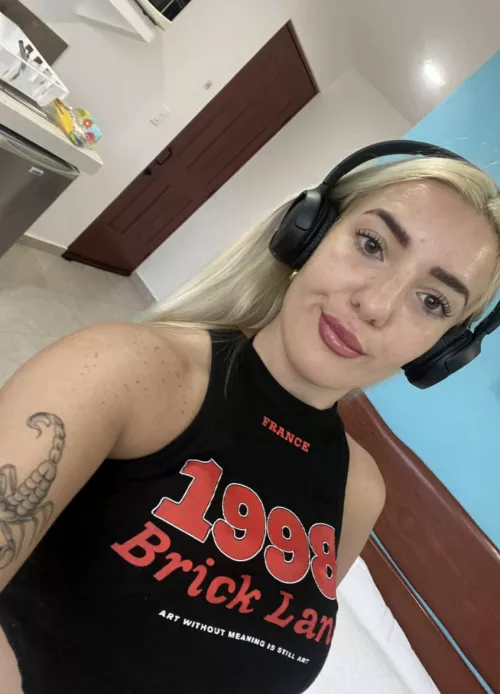 I’m ready to have fun tonight
