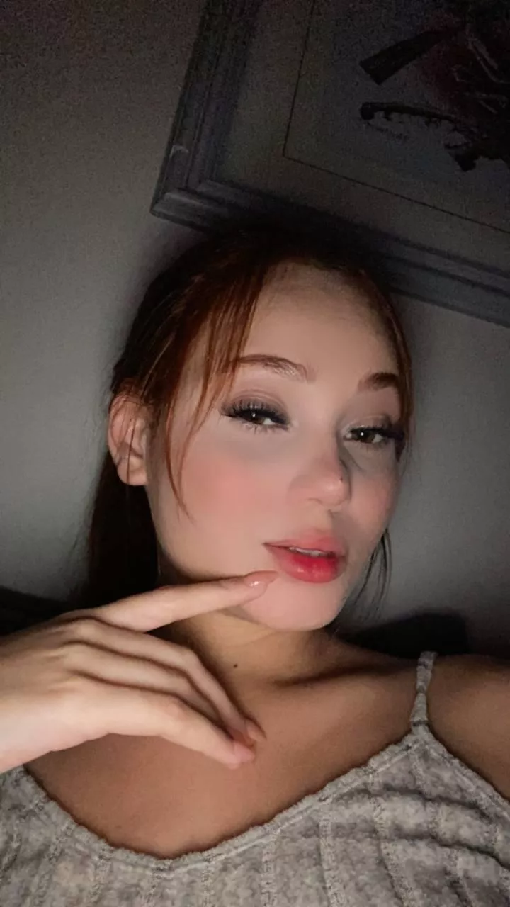 It's getting late and you haven't arrived yet, you know this redhead is waiting for you, right?