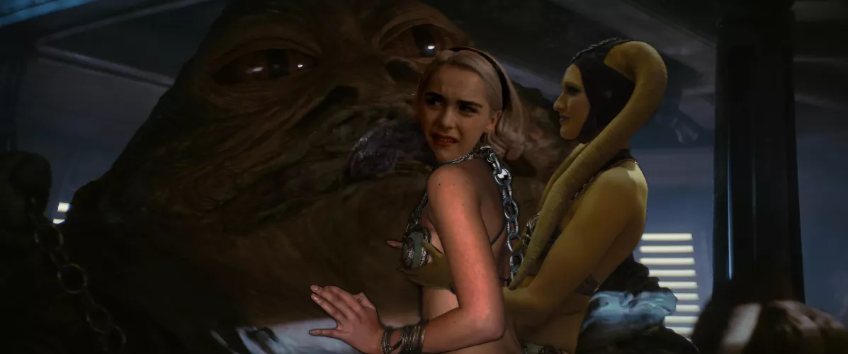 Kiernan Shipka in Jabba’s clutches