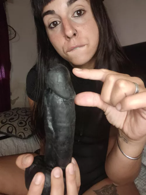 Let's tie up your little thing and see if it looks bigger 🤣💅🏻😈