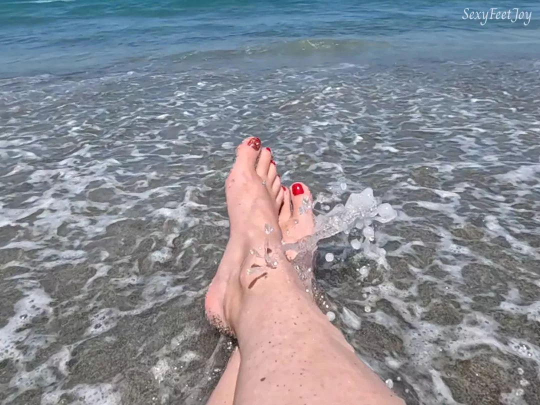 Licked by the waves and ready to be worshipped [OC]