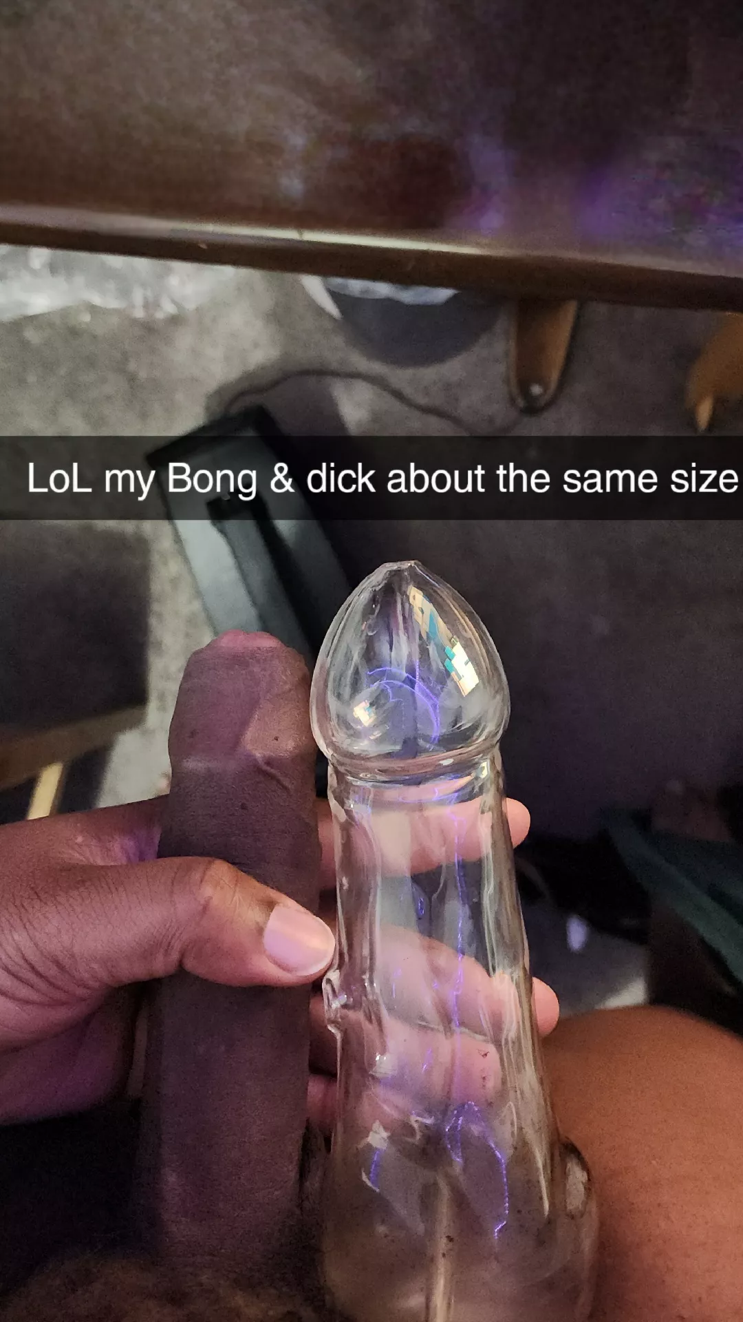 Looking for a smoking buddy in Schenectady u can suck on both if u want 😏 😉 