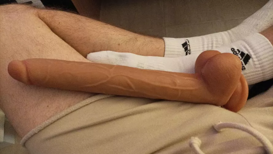 only top and first dildo after ~8 years. my ass swallowed it completely on first try. second hole feels awesome 🤤