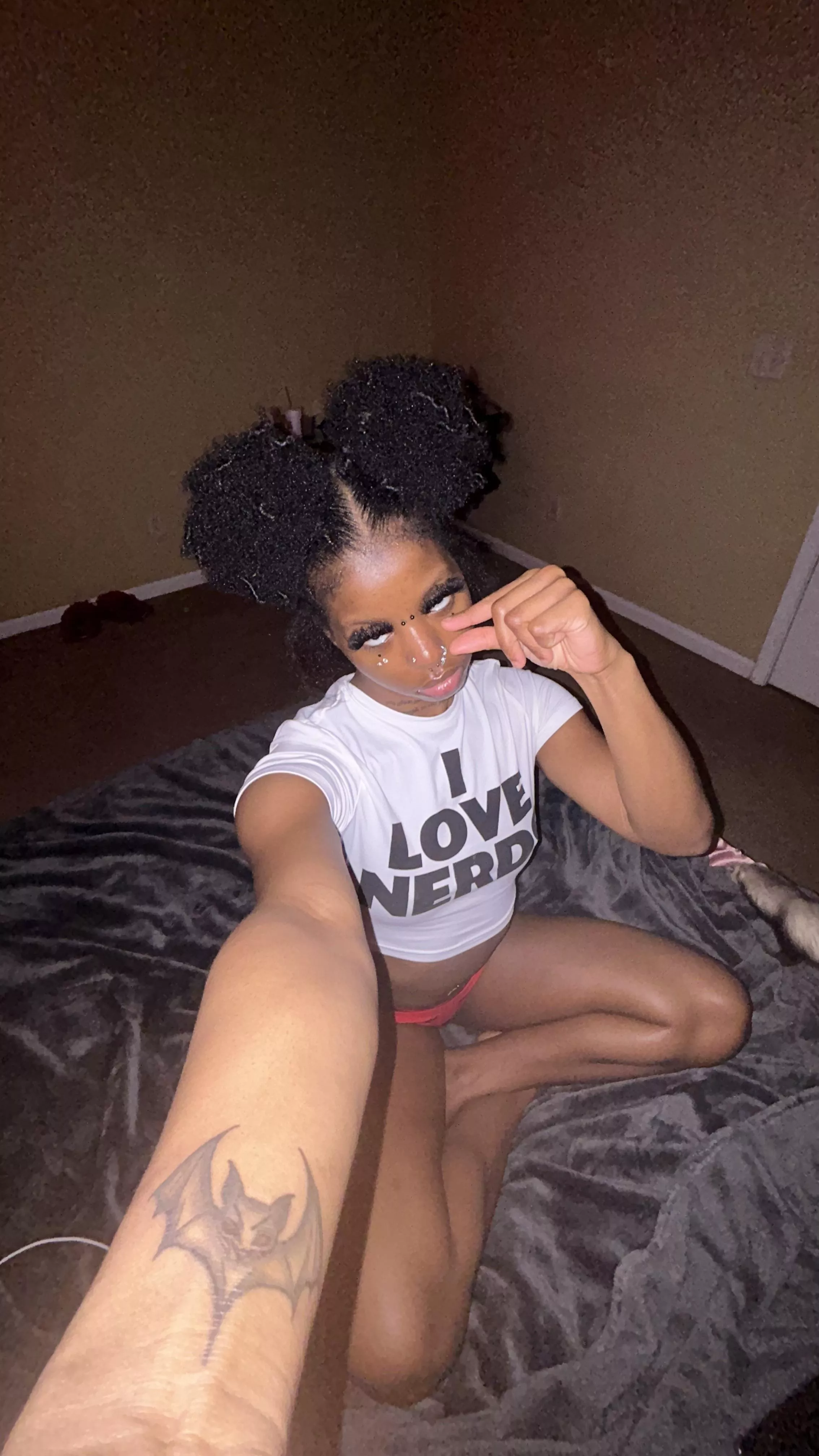 She’s a 10 but she makes fun of u for being short🍤🍤🍤