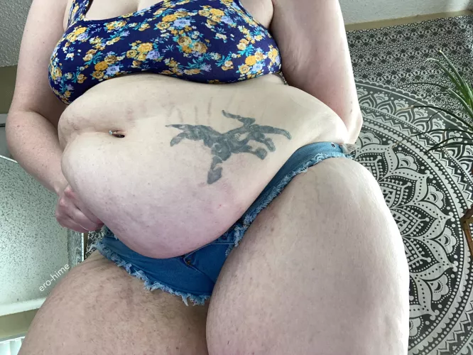 Squeezed in there 😬