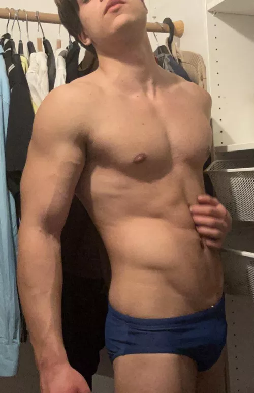 Wanna sniff my musky undies?