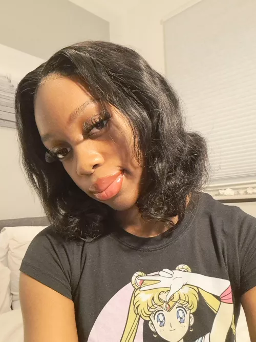 Who says you can't mix brains and beauty? Nerdy on the outside, naughty on the inside 🔥🧠