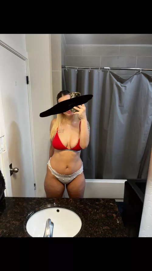 Who wants a taste? 😘