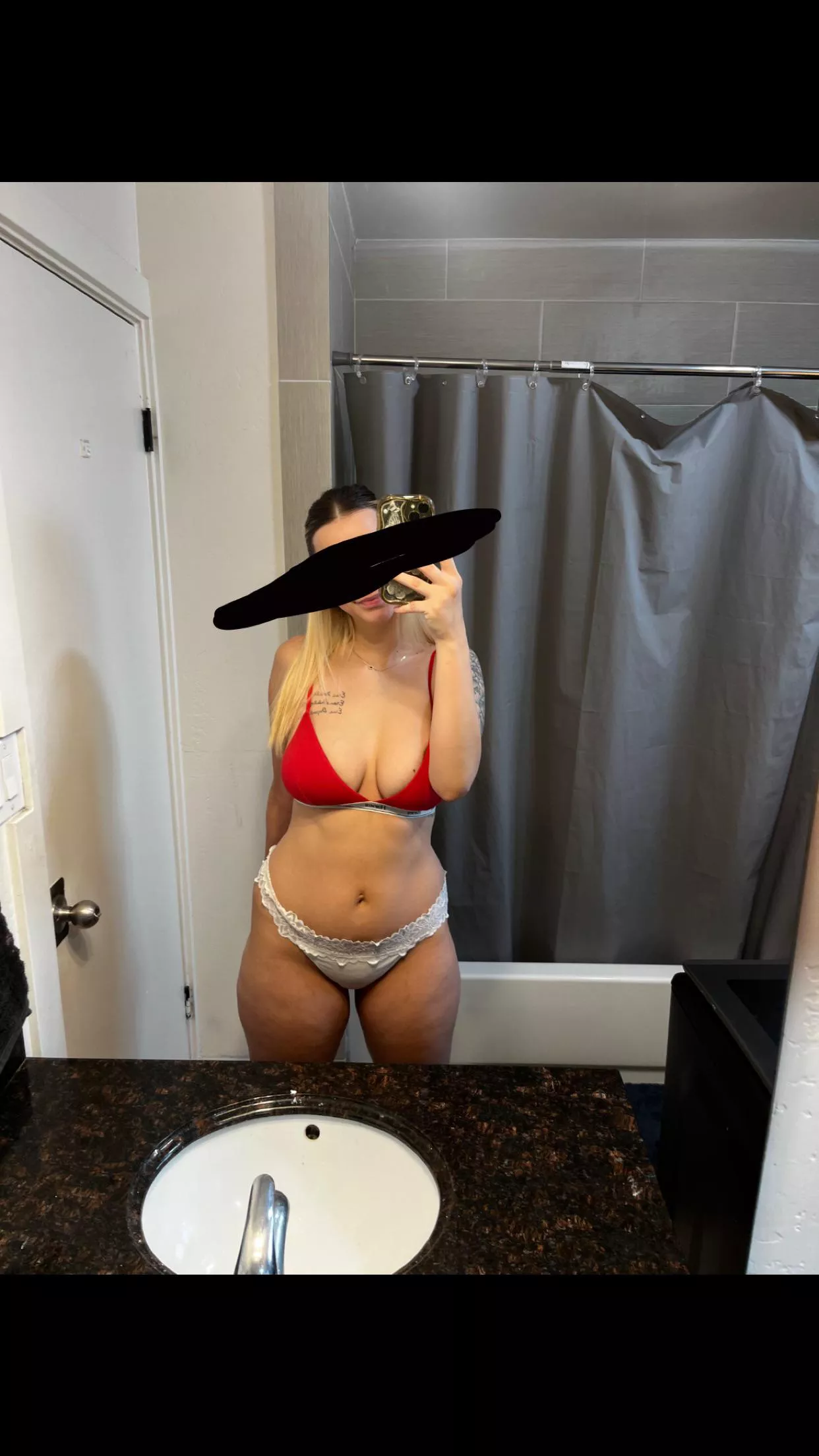 Who wants a taste? 😘