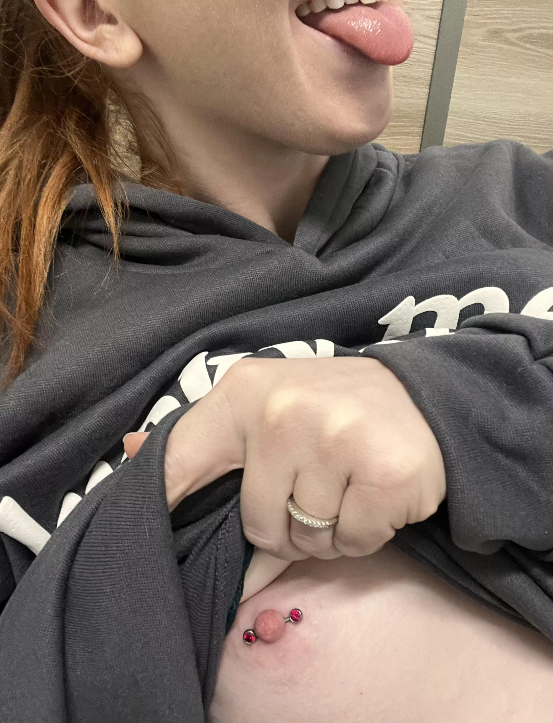 Wife snuck a picture at her cubicle today 