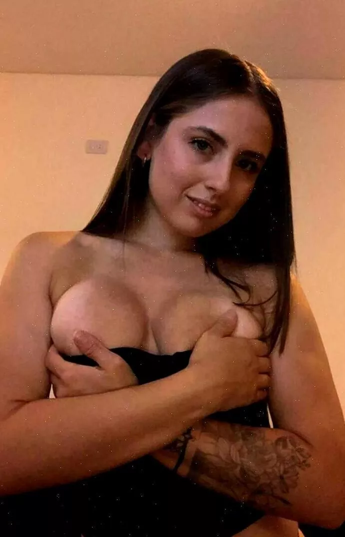 Would you like to see me squirm under your control?!?💐⭐