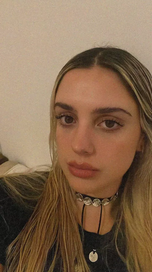 18F Felt cute might delete later, did I caught your interest?