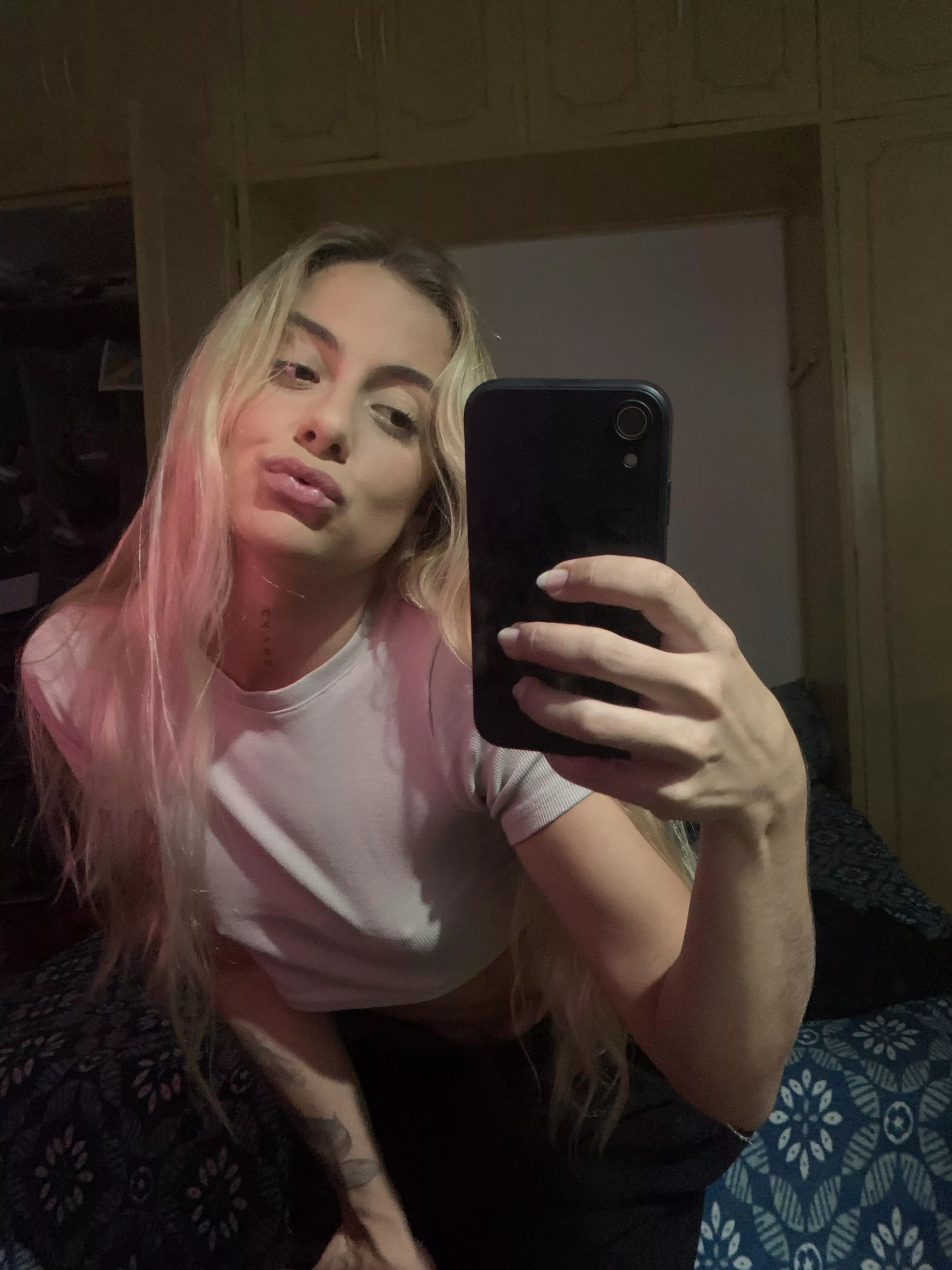 21F, F4M Miami..let's have sexthing chat