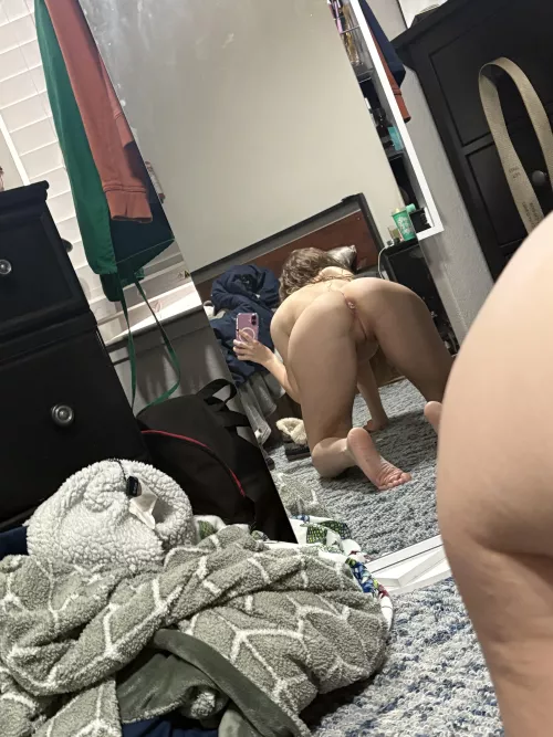 21F/24M for likeminded couple. looking for same room play!