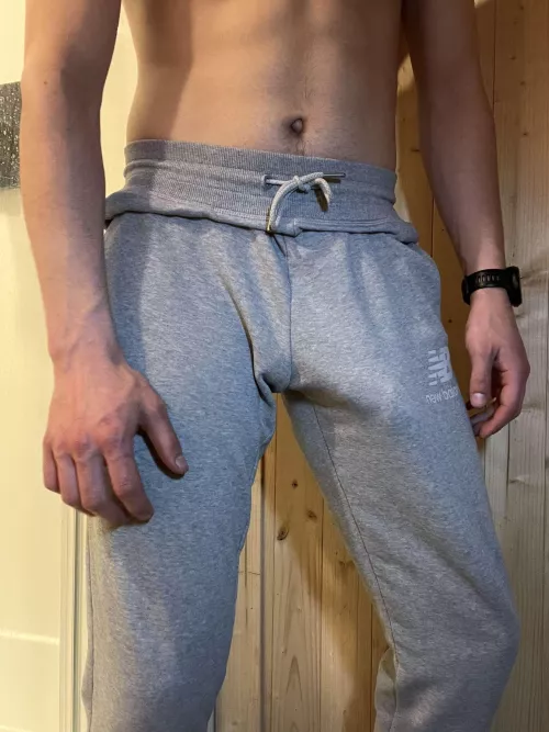 24M Sweatpants season..