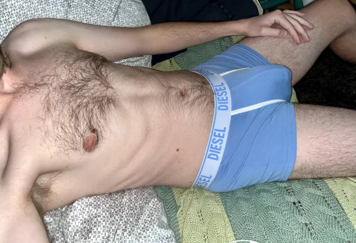 29 Canada, DMs encouraged :)