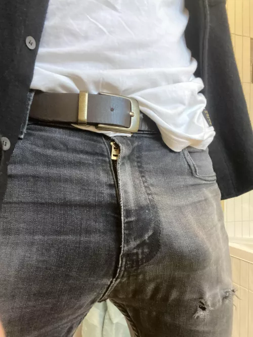 36 [M4F] Englishman in #Miami