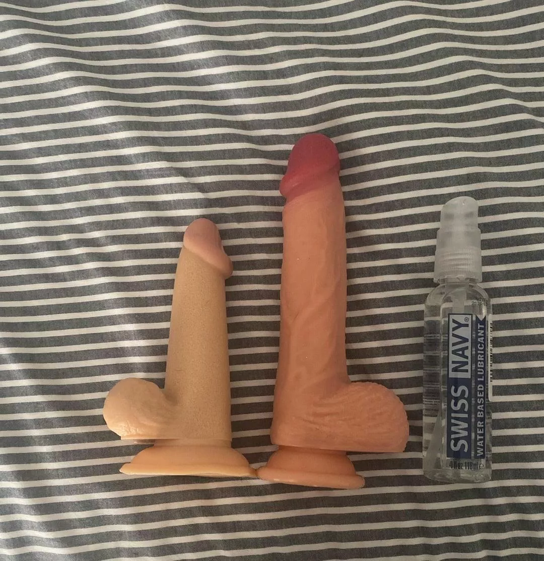 Any guys want to lay back and relax and have their ass played with? Very patient (m) and love anal play, giving pleasure, rimming, sucking, prostate massage, no reciprocation required but will fuck you if you want. Chill, attractive, discreet for similar