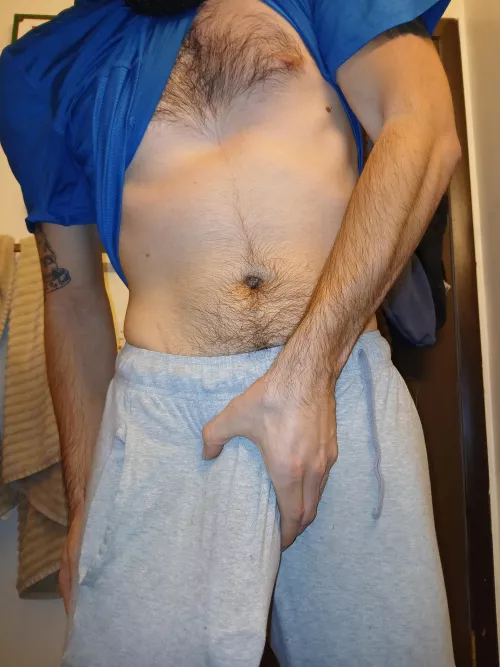 Are these sweats too revealing 😅