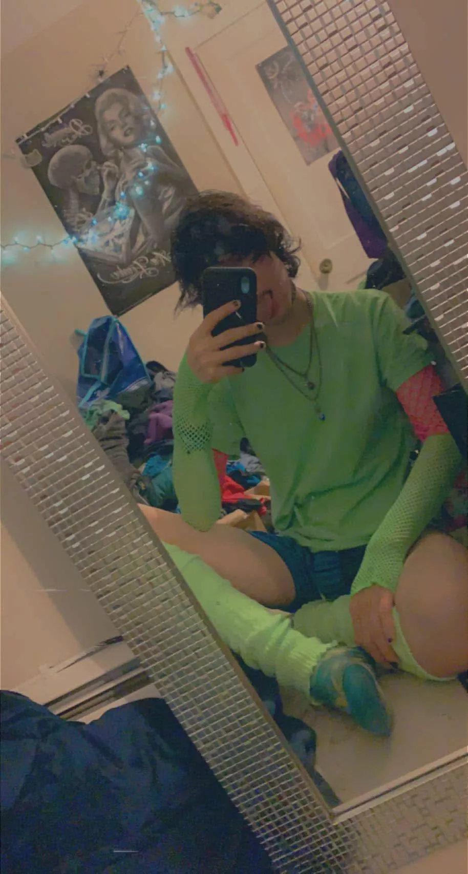 Cum play with me 🥺🧸💦