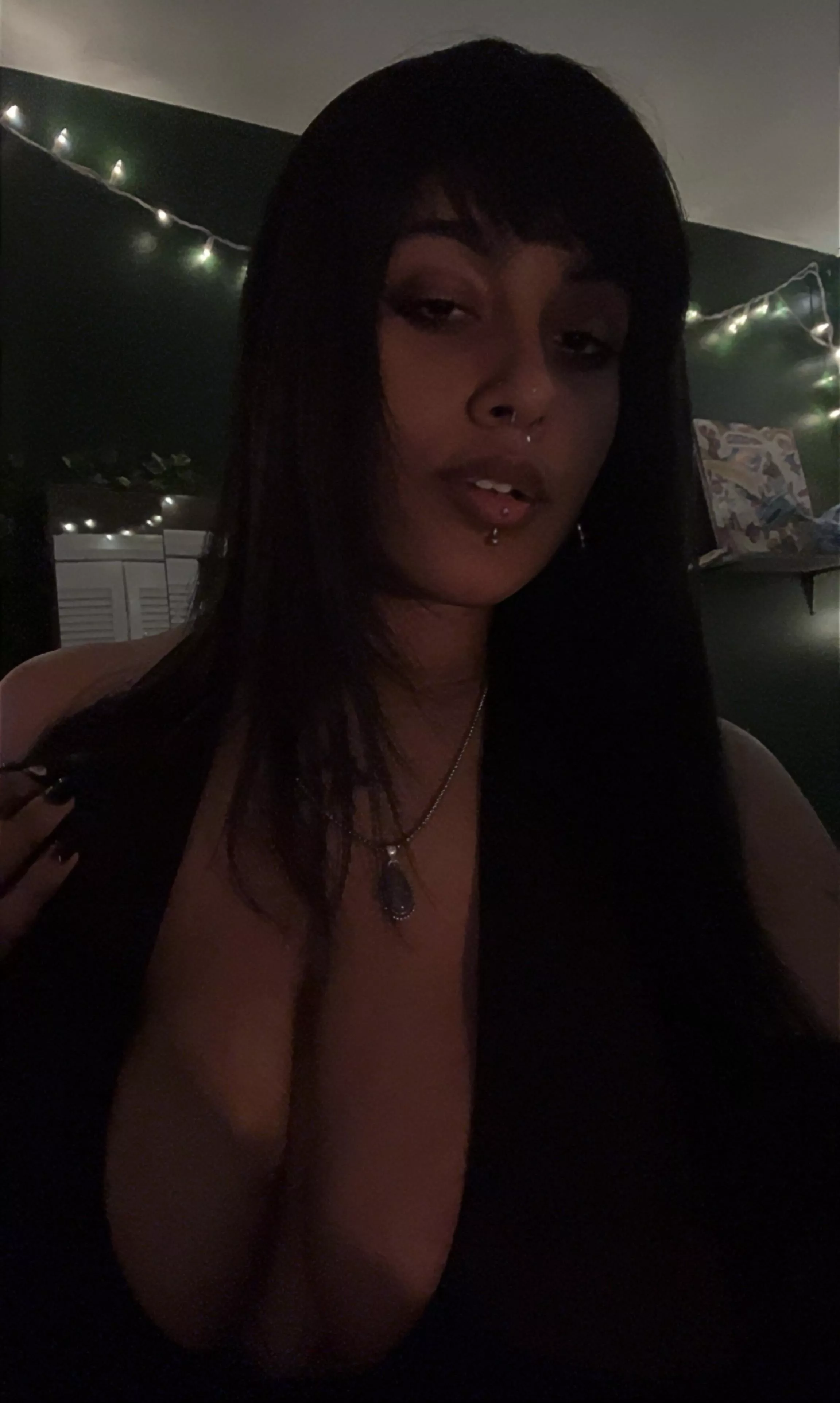 Daddy knows you want her fat BBC fucking your tight little wallet. Admit it and relapse. 