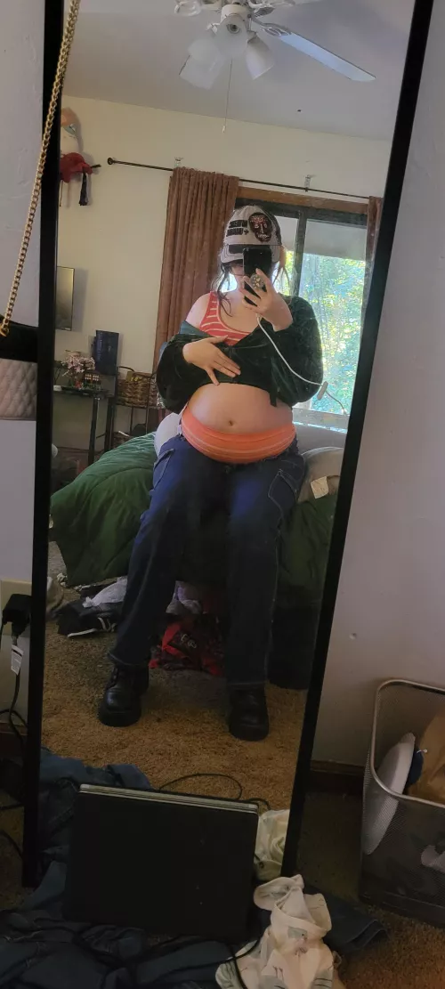 Do you like how round my belly is?