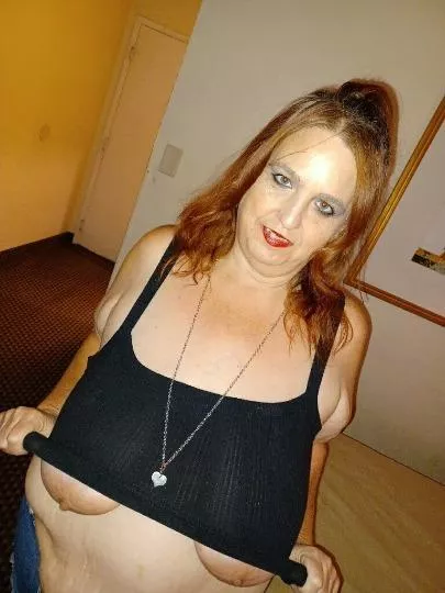 Do you think my top is too short? Maybe you can help your granny out.