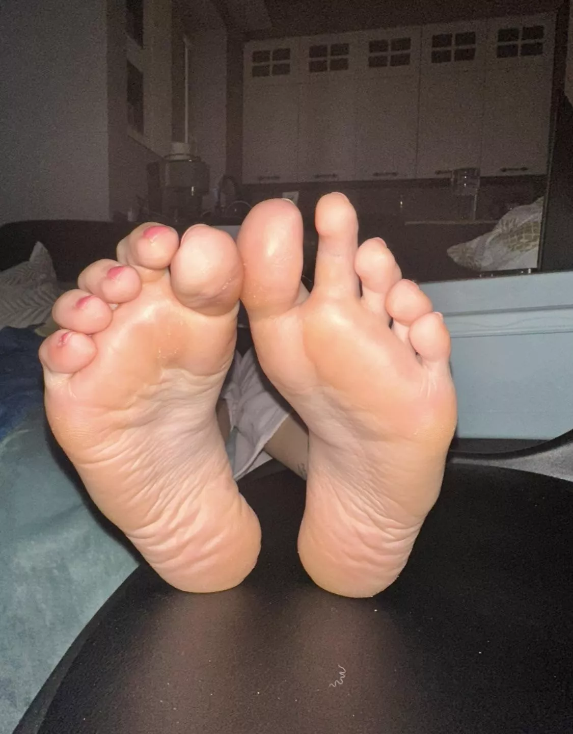 I don’t care if you tongue is tired, keep licking 