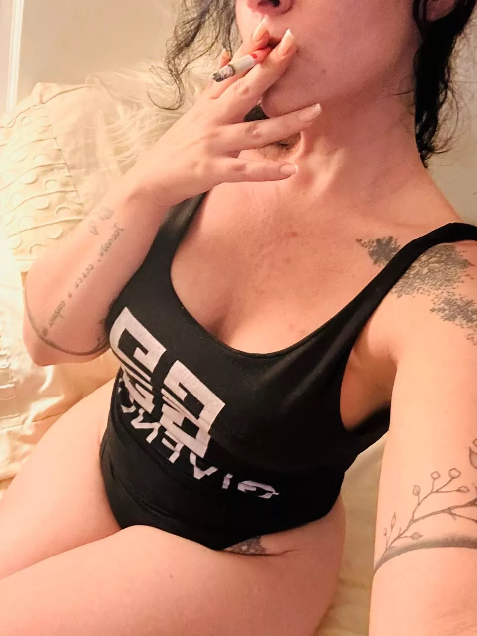 I know I'm your favorite milf 