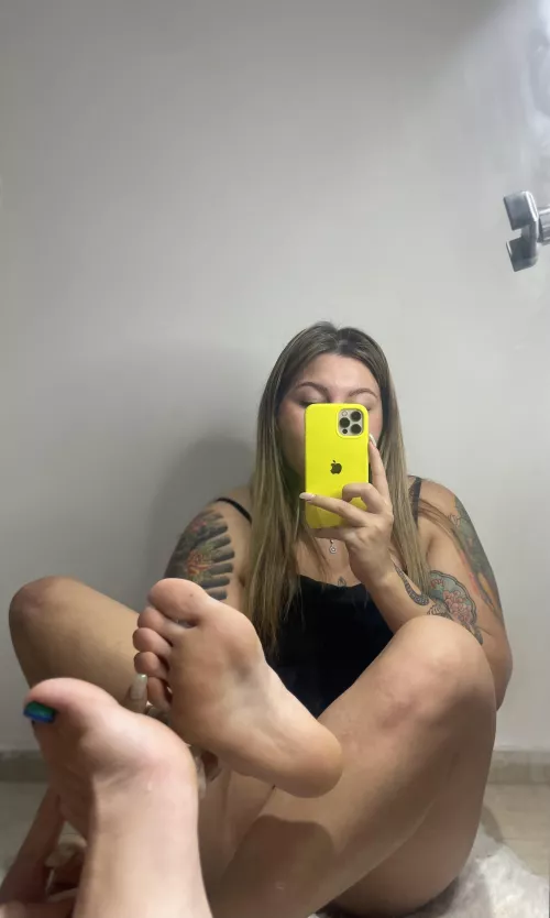 I love being sucked on my feet
